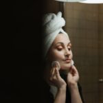 Podkłady Double Wear- dla kogo będzie idealnym wyborem?